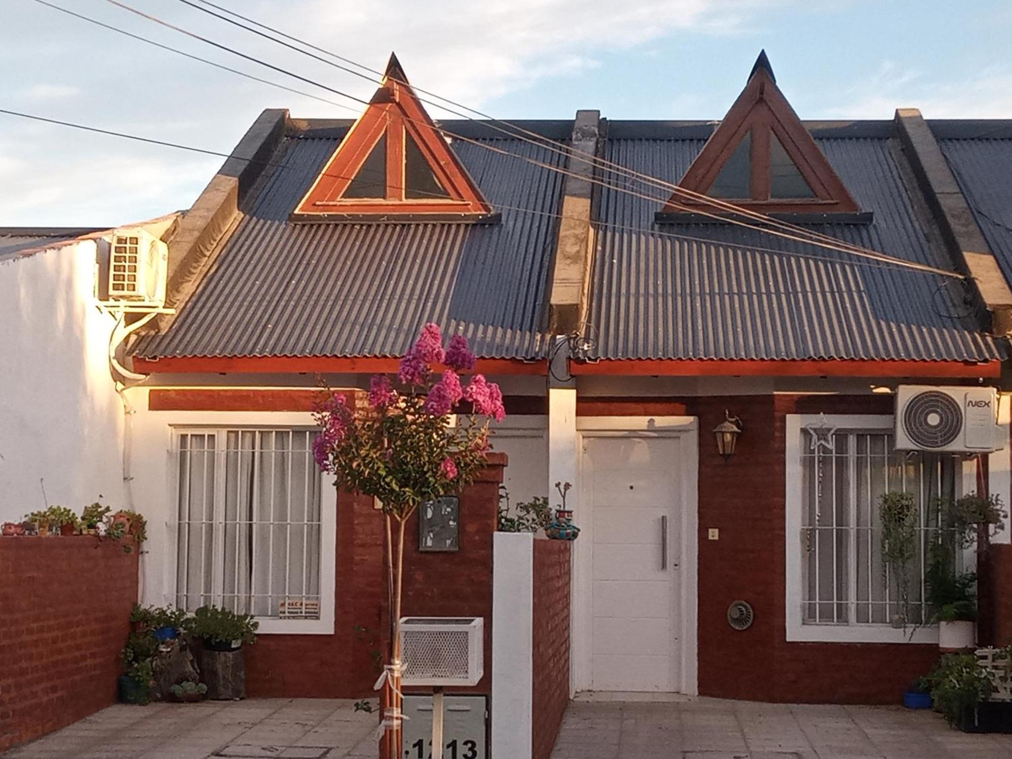 Departamentos Ensuenos Lägenhet Trelew Exteriör bild